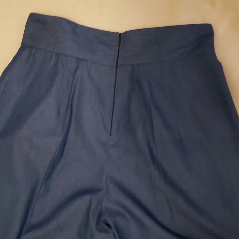 Pants - Picture 4 of 7